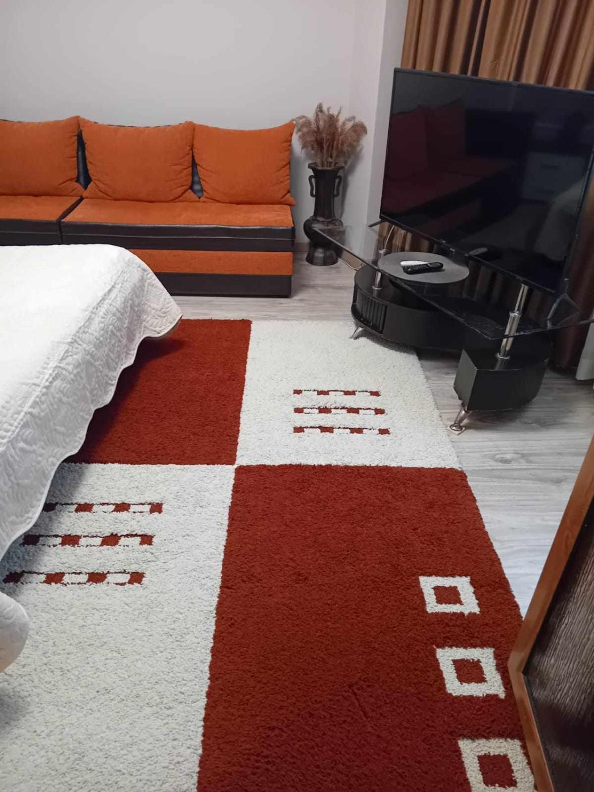 דירות Galaţi Casa Marco מראה חיצוני תמונה
